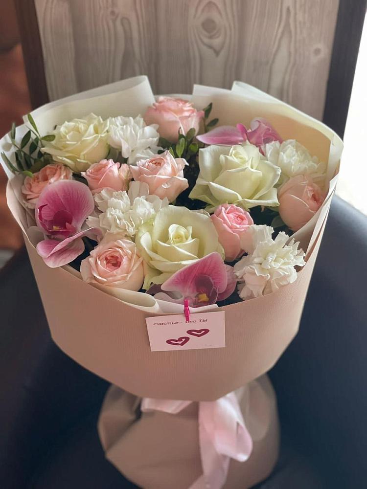 Букет цветов из: Орхидеи, Розы и Гвоздики в Началово