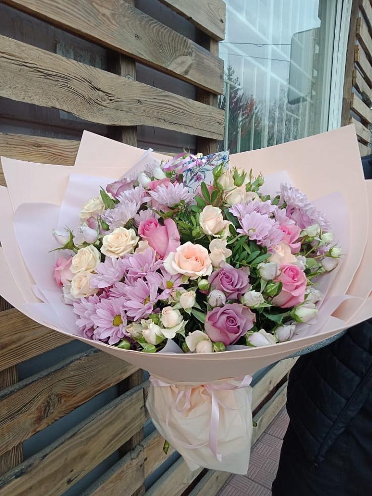 Букет цветов из: Розы и Хризантемы в Началово