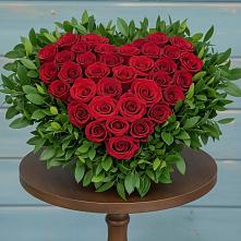 Цветочная композиция из Розы в виде сердца в Началово