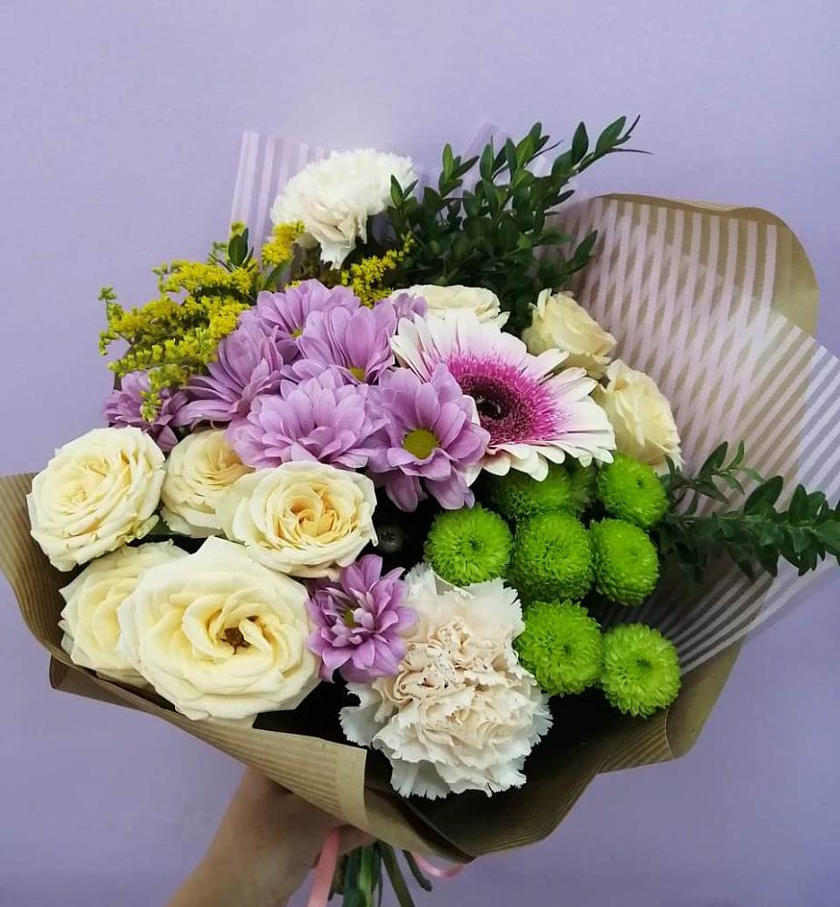 Букет цветов из: Хризантемы, Розы, Гвоздики и Герберы в Началово