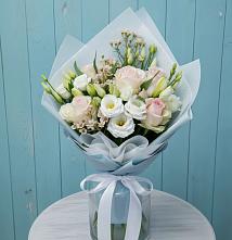 Букет цветов из:  Розы и Лизиантусы #REPLACE_PRED# Началово