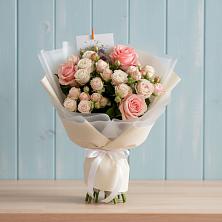 Букет цветов из:  Розы в Началово