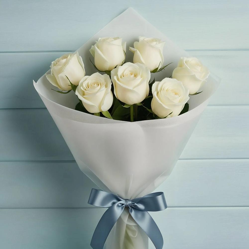 Букет 7 Белых роз Эдлесс Лав в Началово